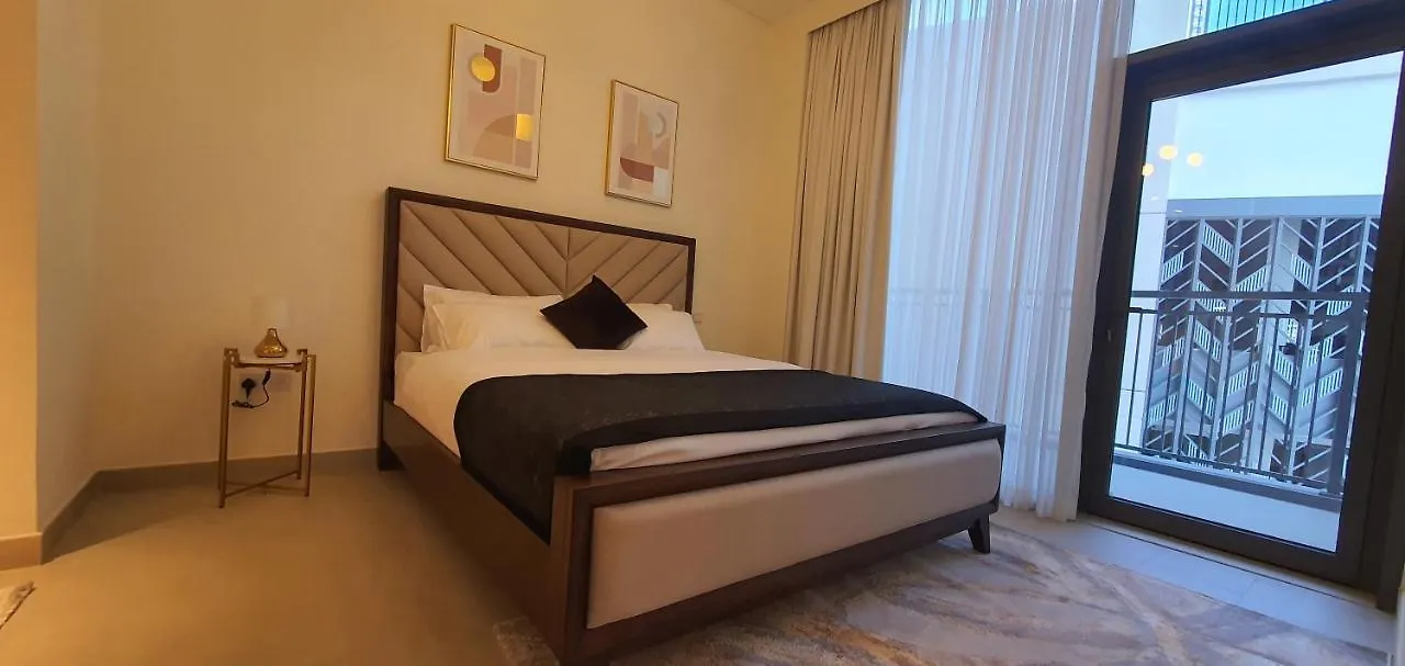 Svizona Premium 2 Bed I Panoramic Creek Views Apartment Dubai United Arab Emirates